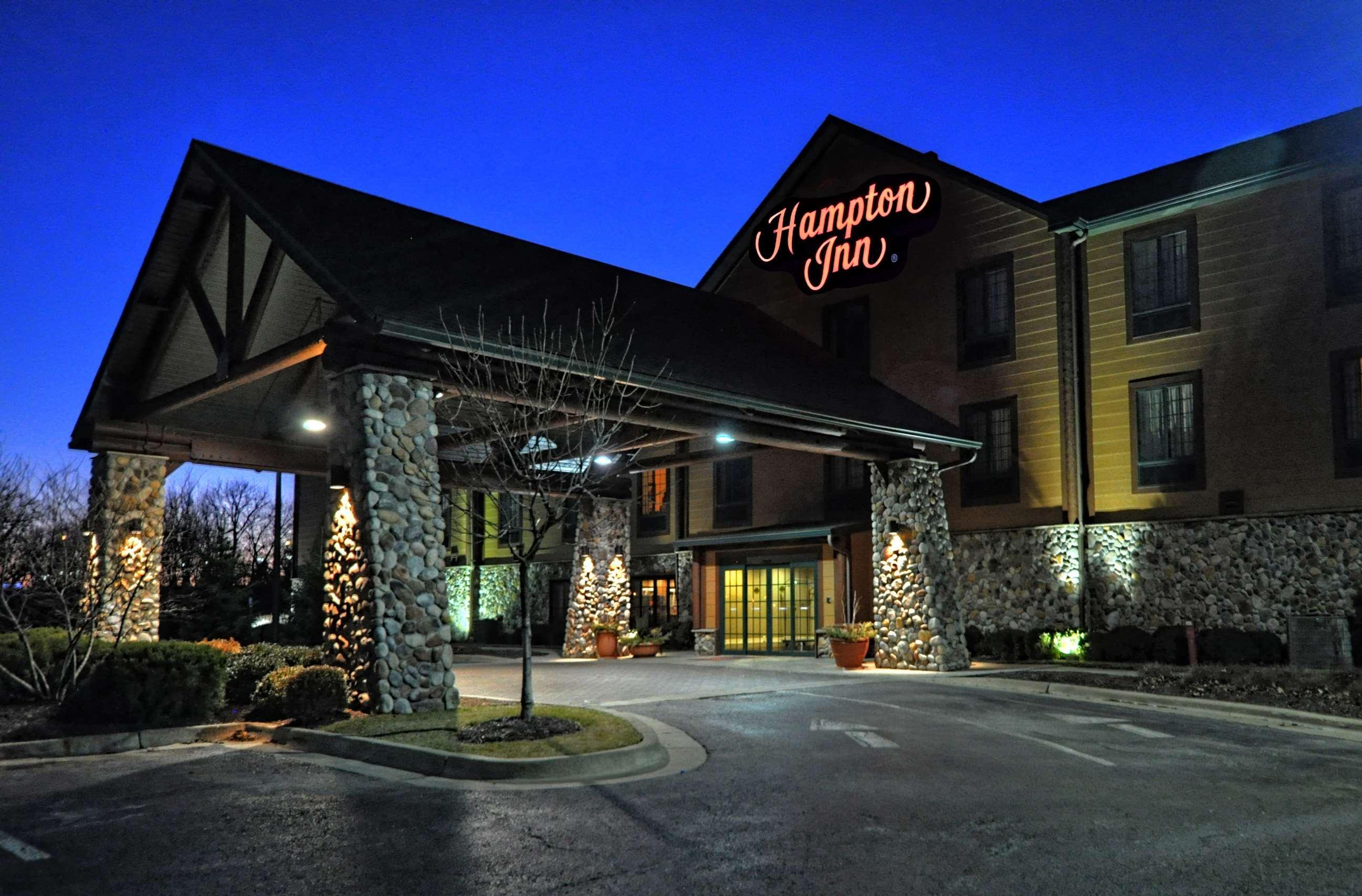 Hampton Inn Kansas City The Legends Екстер'єр фото